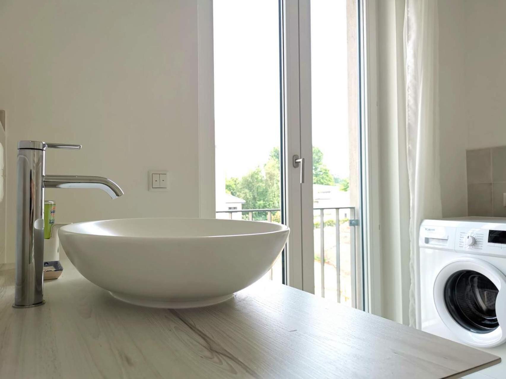 Gemuetliches Privatzimmer In Geraeumiger Gemeinschaftswohnung Dresden Luaran gambar